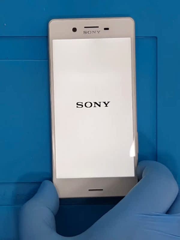 Sony Xperia X Ekran Değişimi Nasıl Yapılır