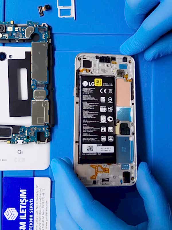 LG Q6 Batarya Pil Değişimi
